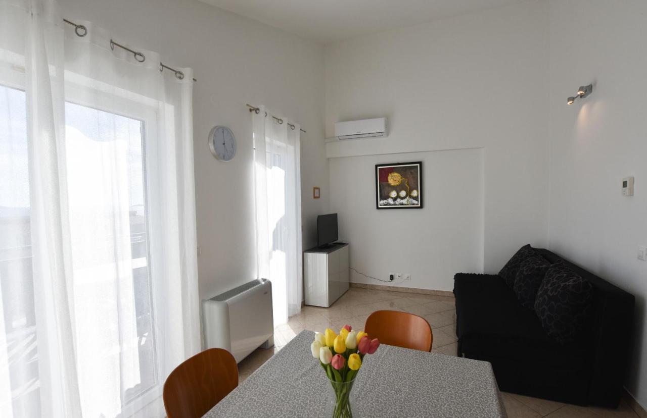 Apartments Karmen I Primošten Zewnętrze zdjęcie