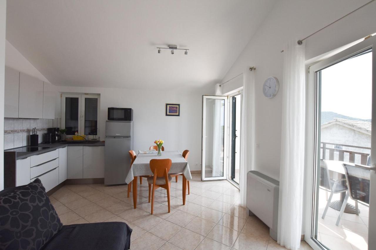 Apartments Karmen I Primošten Zewnętrze zdjęcie