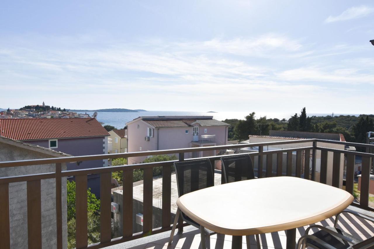Apartments Karmen I Primošten Zewnętrze zdjęcie
