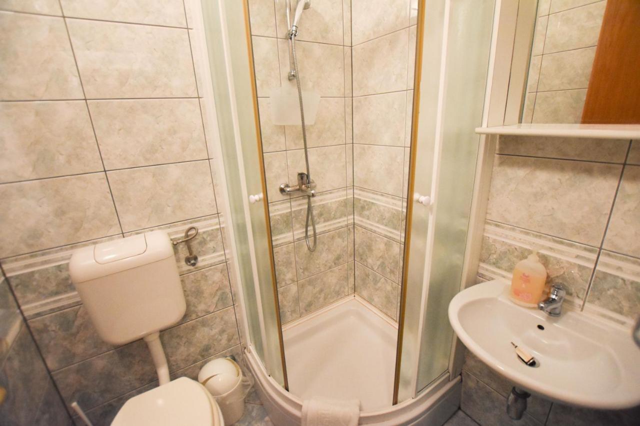 Apartments Karmen I Primošten Zewnętrze zdjęcie