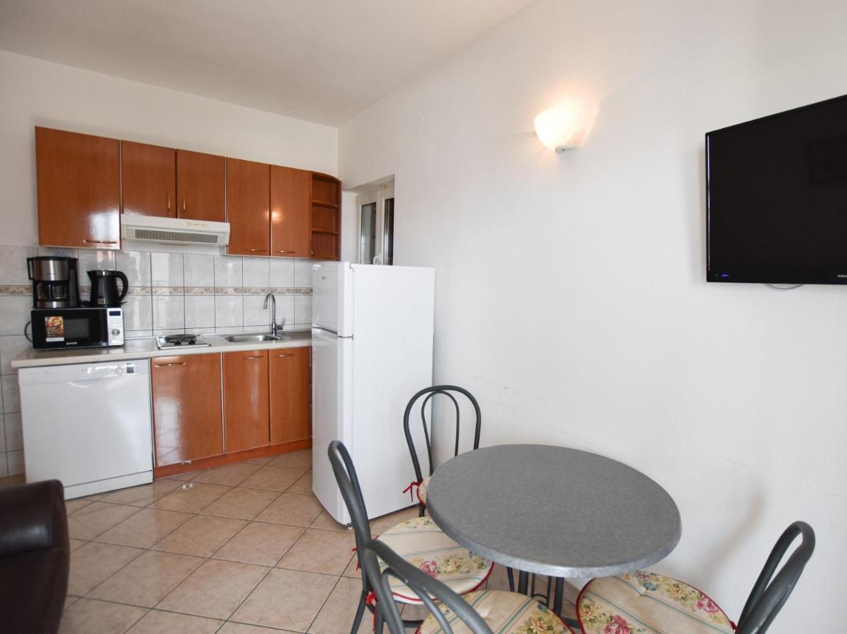 Apartments Karmen I Primošten Zewnętrze zdjęcie