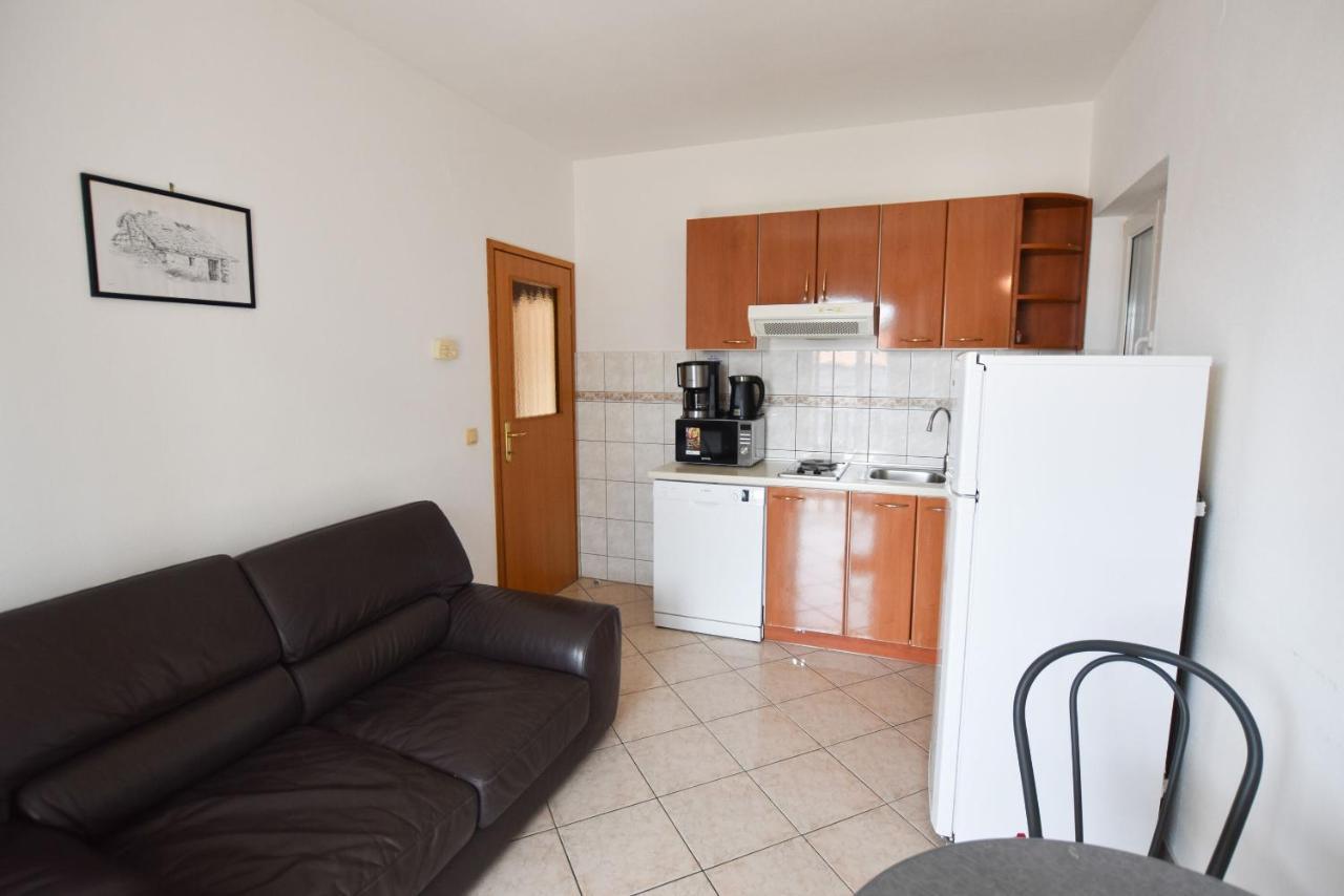 Apartments Karmen I Primošten Zewnętrze zdjęcie