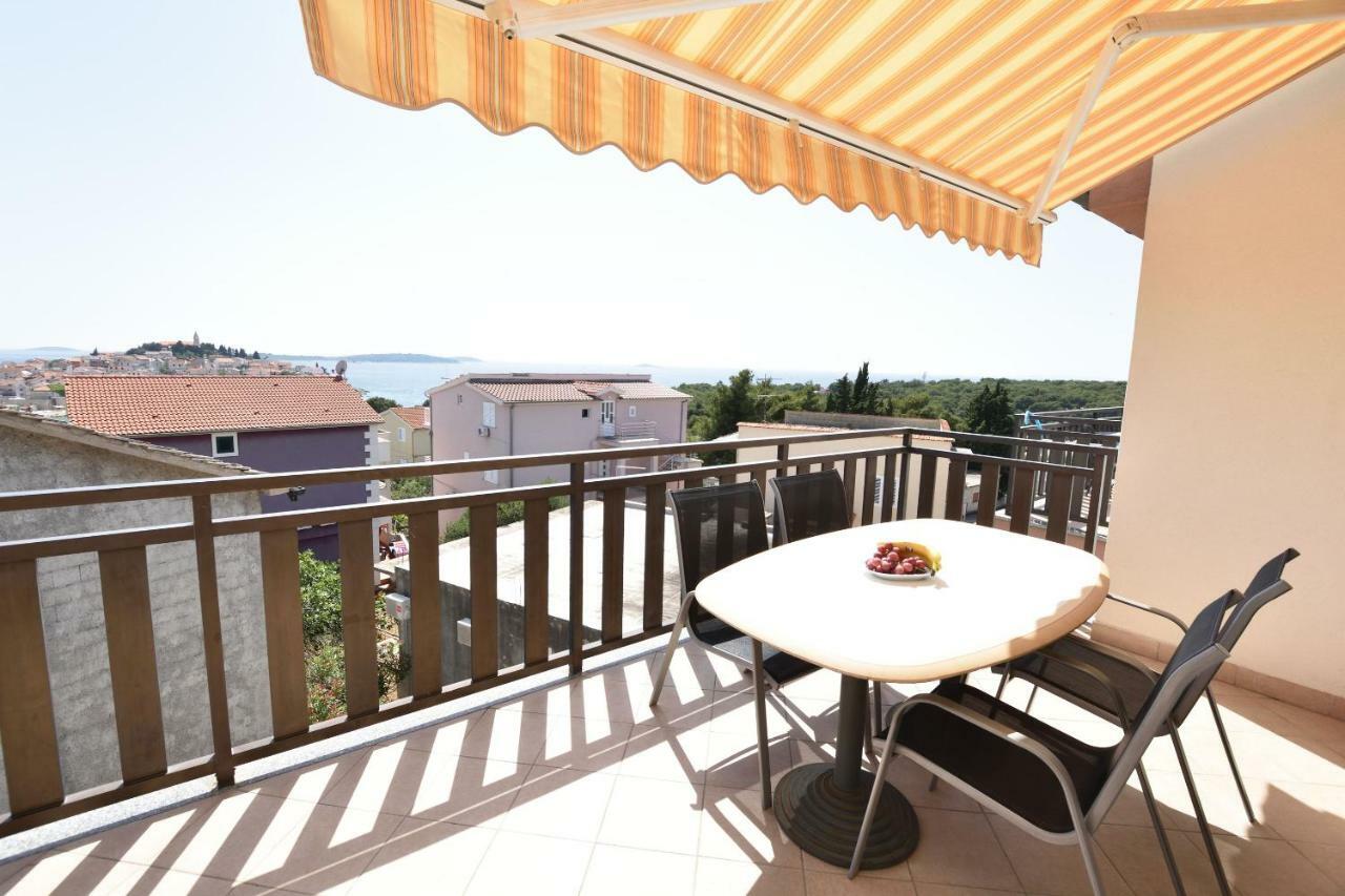 Apartments Karmen I Primošten Zewnętrze zdjęcie